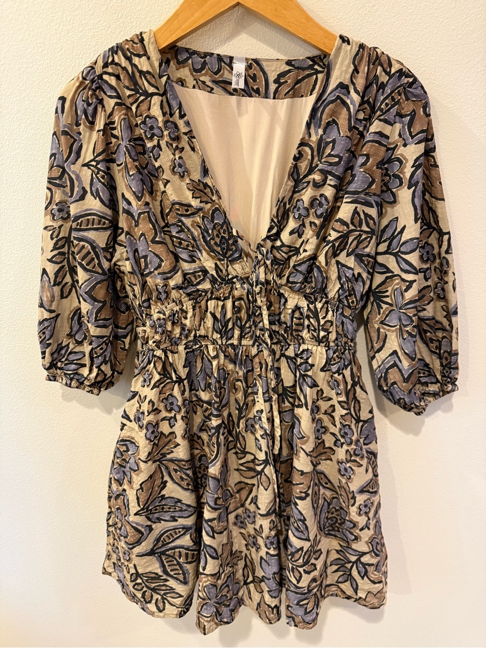 Floral V-Neck Smocked Tunic in Beige and Light Blue